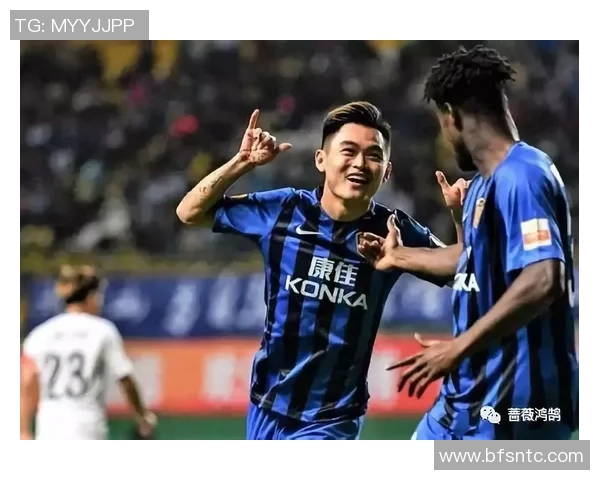 松姓足球明星的辉煌历程与成就解析